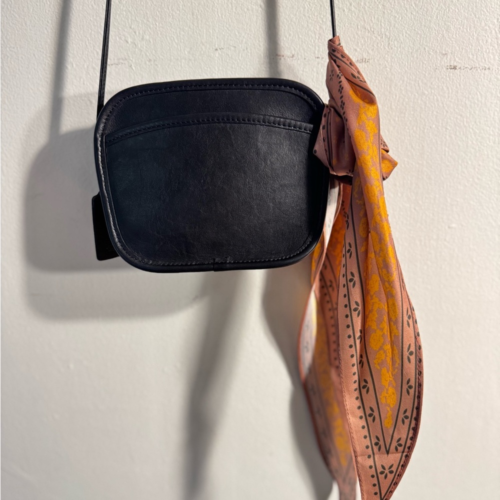 Coach vintage mini Hadley  black leather crossbody - Picture 11 of 12